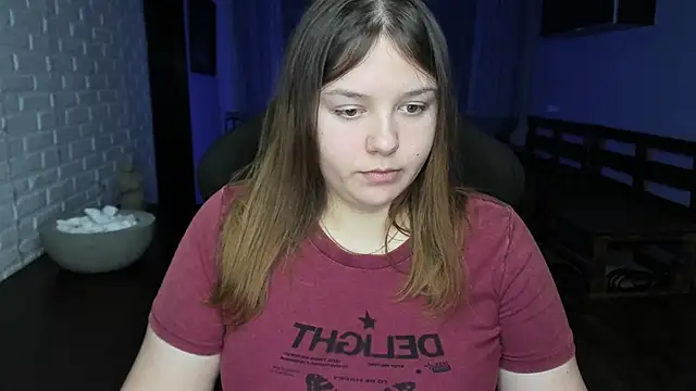 Snapshot of XNirvanaX chatting on December 15, 2024, 1:02 am XNirvanaX online show from December 15, 2024, 1:02 am