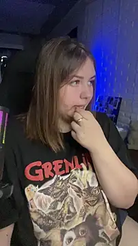 Snapshot of XNirvanaX chatting on October 16, 2025, 3:29 am XNirvanaX online show from October 16, 2025, 3:29 am