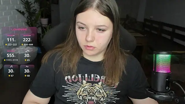 XNirvanaX online show from March 27, 2026, 3:34 am