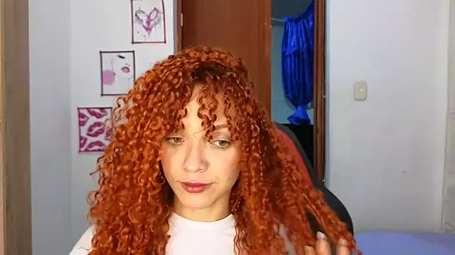 SexyLeilaa online show from October 1, 2025, 1:33 am