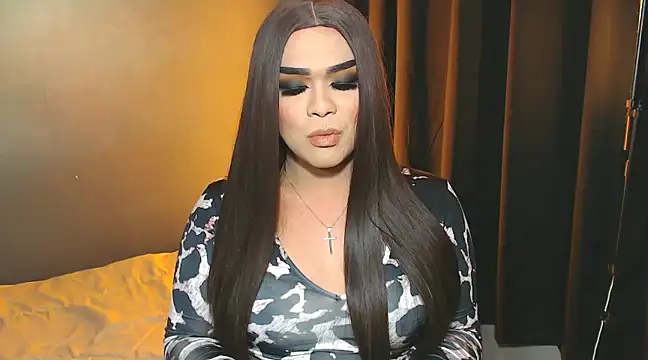 Snapshot of VictoriaEliz chatting on February 4, 2025, 11:05 am VictoriaEliz online show from February 4, 2025, 11:05 am