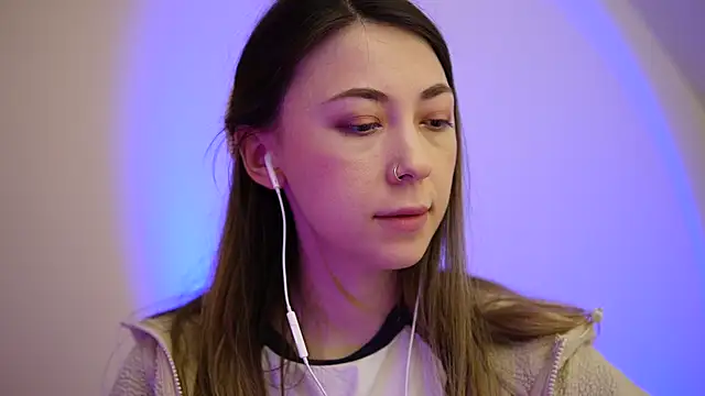 chibi moon  online show from March 23, 2025, 12:26 am