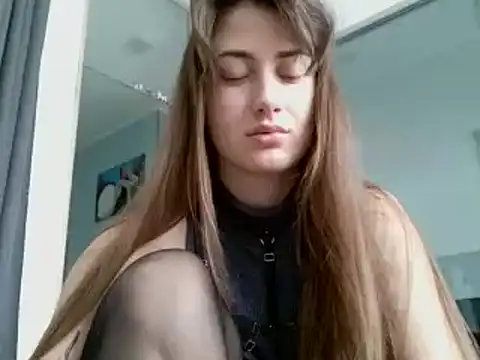 Natalia Daysie online show from March 1, 2025, 12:23 pm