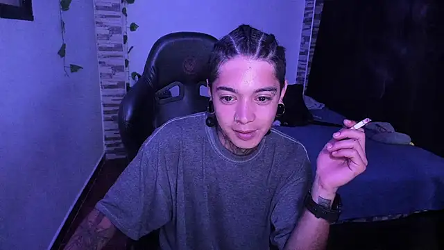 Snapshot of saad_man chatting on September 12, 2025, 3:17 am saad man online show from September 12, 2025, 3:17 am