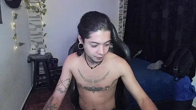 Snapshot of saad_man chatting on November 5, 2025, 11:49 pm saad man online show from November 5, 2025, 11:49 pm