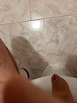 Snapshot of Alex_7422 chatting on October 25, 2025, 3:40 pm Alex 7422 online show from October 25, 2025, 3:40 pm