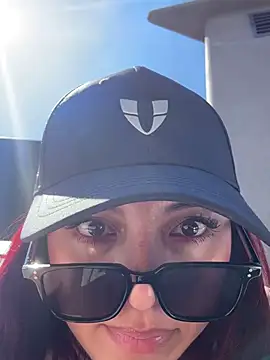 alexademie1 online show from January 7, 2025, 3:44 pm