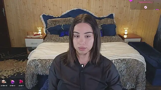 Snapshot of VanessaDoyle chatting on January 23, 2025, 11:58 pm VanessaDoyle online show from January 23, 2025, 11:58 pm