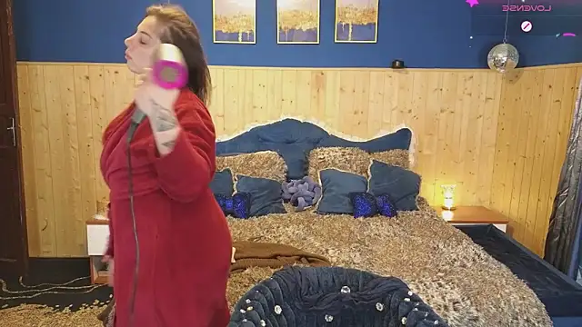 Snapshot of VanessaDoyle chatting on January 29, 2025, 9:33 am VanessaDoyle online show from January 29, 2025, 9:33 am