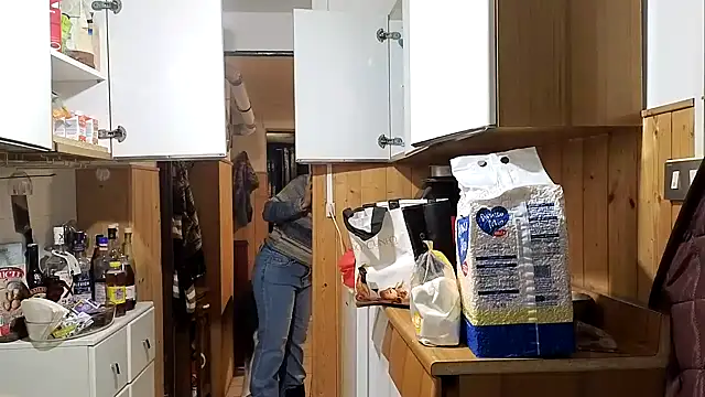 VanessaDoyle online show from February 23, 2026, 5:32 pm