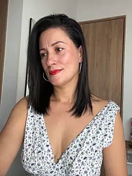 Snapshot of Verito_hot chatting on September 27, 2025, 6:46 pm Verito hot online show from September 27, 2025, 6:46 pm