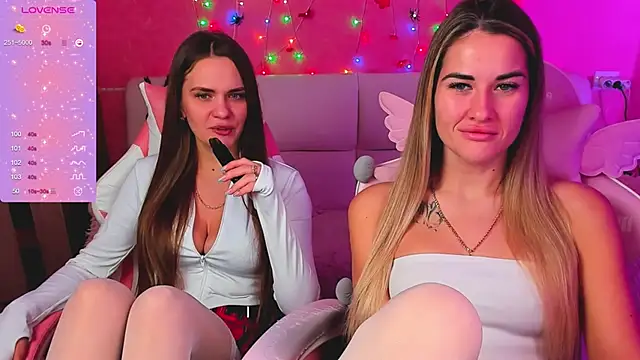 ivannatompsonnn online show from November 28, 2025, 6:05 am