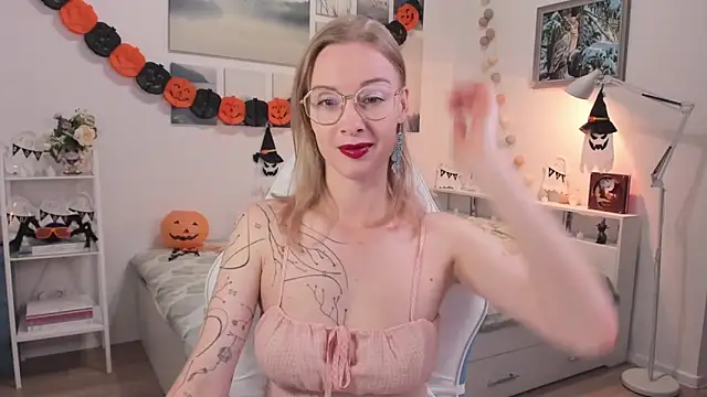 MissRightX online show from October 24, 2025, 7:38 am