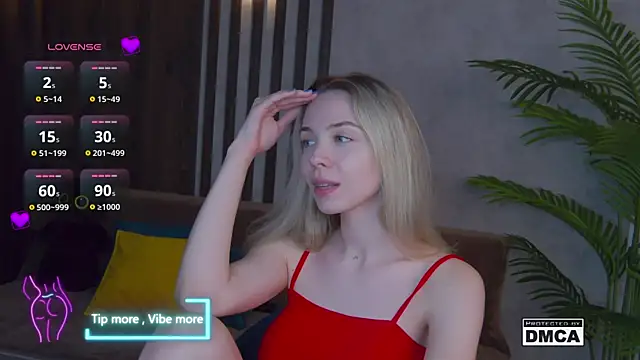 Holl1Would online show from February 12, 2025, 10:37 pm