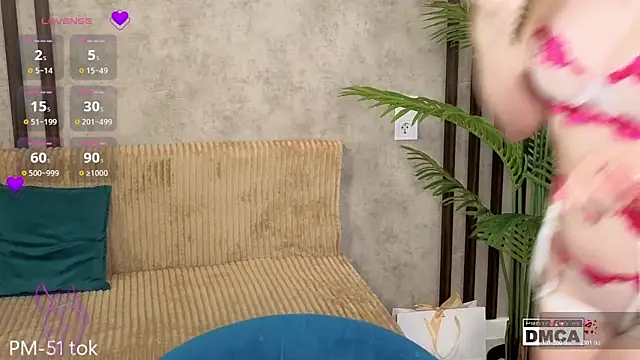 Holl1Would online show from March 2, 2026, 5:08 am