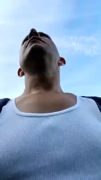 Roberts8inchcock online show from December 22, 2025, 5:21 pm