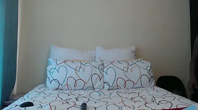 Snapshot of yummycherryxx chatting on February 11, 2025, 7:12 am yummycherryxx online show from February 11, 2025, 7:12 am