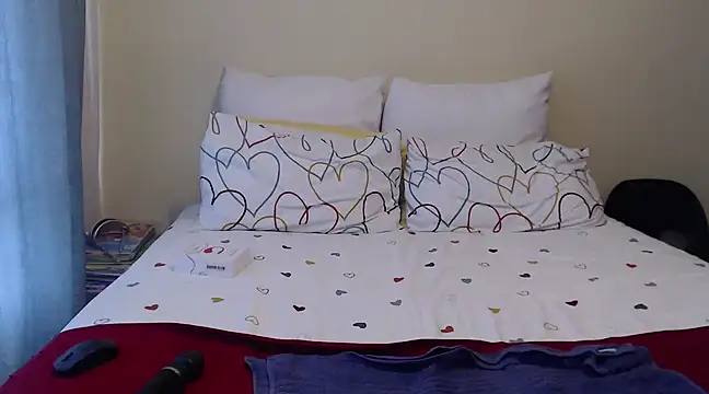 Snapshot of yummycherryxx chatting on February 20, 2025, 12:57 pm yummycherryxx online show from February 20, 2025, 12:57 pm