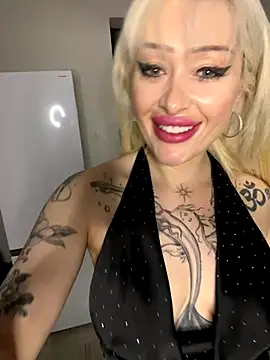 JennaLinn online show from October 12, 2025, 4:28 pm