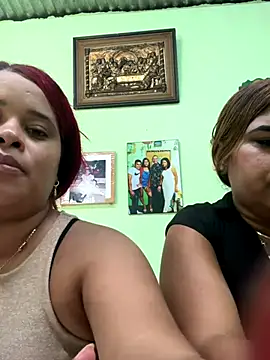 Snapshot of sweet_morbid_hot chatting on September 23, 2025, 8:12 pm sweet morbid hot online show from September 23, 2025, 8:12 pm