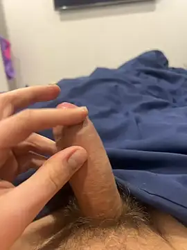 Snapshot of Vgma057 chatting on February 5, 2026, 4:00 pm Vgma057 online show from February 5, 2026, 4:00 pm