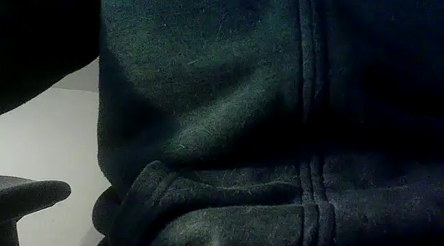 Snapshot of OralDesires2 chatting on December 6, 2024, 12:49 pm OralDesires2 online show from December 6, 2024, 12:49 pm