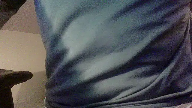 Snapshot of OralDesires2 chatting on December 7, 2024, 11:40 am OralDesires2 online show from December 7, 2024, 11:40 am