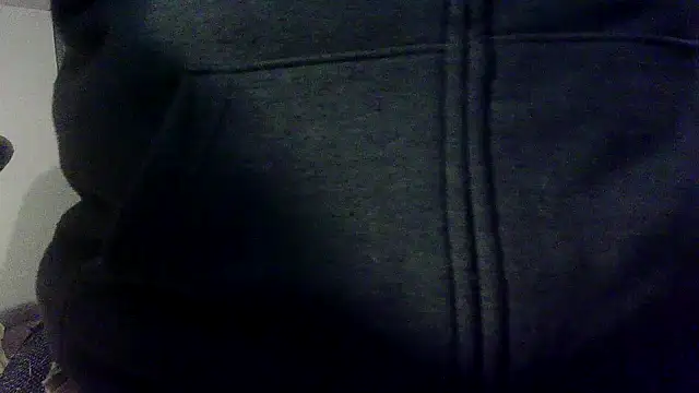 Snapshot of OralDesires2 chatting on December 7, 2024, 2:46 pm OralDesires2 online show from December 7, 2024, 2:46 pm