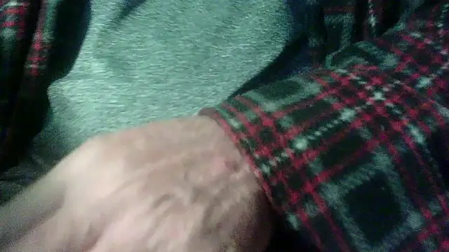 Snapshot of OralDesires2 chatting on January 7, 2025, 6:38 am OralDesires2 online show from January 7, 2025, 6:38 am