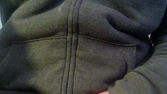 Snapshot of OralDesires2 chatting on January 23, 2025, 8:45 pm OralDesires2 online show from January 23, 2025, 8:45 pm