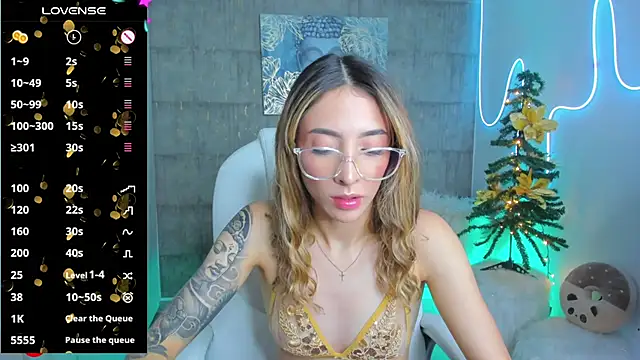 Snapshot of barbie_scoth_ chatting on December 14, 2024, 11:23 pm barbie scoth online show from December 14, 2024, 11:23 pm