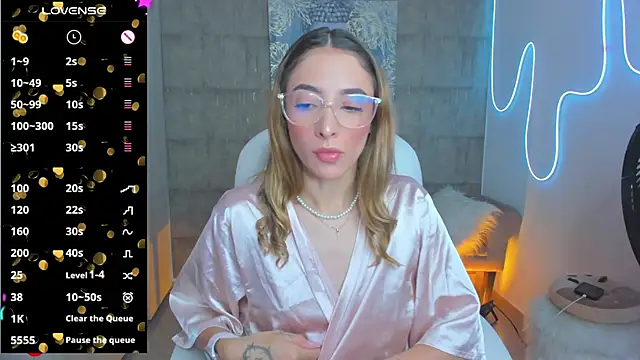 Snapshot of barbie_scoth_ chatting on January 10, 2025, 6:17 pm barbie scoth online show from January 10, 2025, 6:17 pm