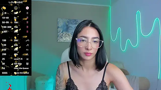 Snapshot of barbie_scoth_ chatting on October 17, 2025, 9:50 pm barbie scoth online show from October 17, 2025, 9:50 pm