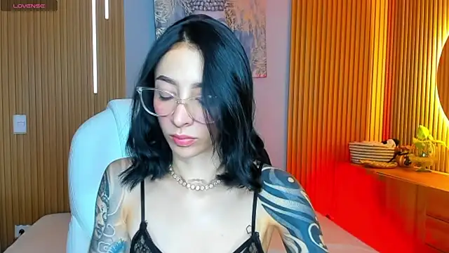 Snapshot of barbie_scoth_ chatting on June 28, 2026, 10:16 pm barbie scoth online show from June 28, 2026, 10:16 pm