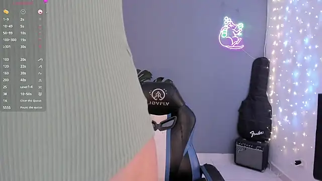 Snapshot of labrika_ chatting on October 15, 2025, 9:26 pm labrika online show from October 15, 2025, 9:26 pm