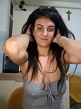 Snapshot of NathalieDream chatting on January 2, 2025, 6:07 am NathalieDream online show from January 2, 2025, 6:07 am