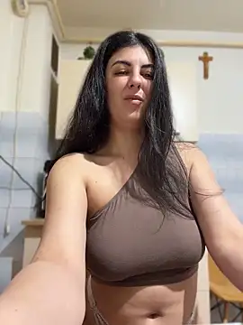 NathalieDream online show from May 2, 2026, 12:15 am