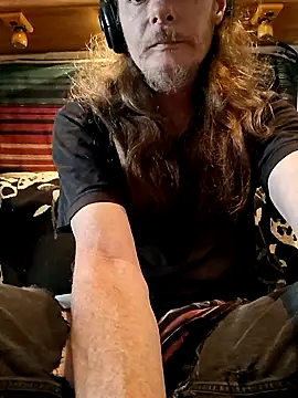 Snapshot of truckerlove69 chatting on June 11, 2026, 4:16 pm truckerlove69 online show from June 11, 2026, 4:16 pm