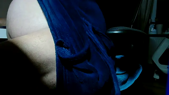 Snapshot of suedel65 chatting on September 28, 2025, 3:34 am suedel65 online show from September 28, 2025, 3:34 am