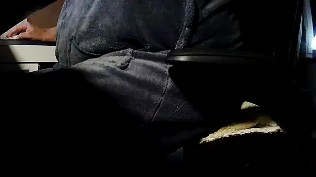 suedel65 online show from January 7, 2026, 2:25 am