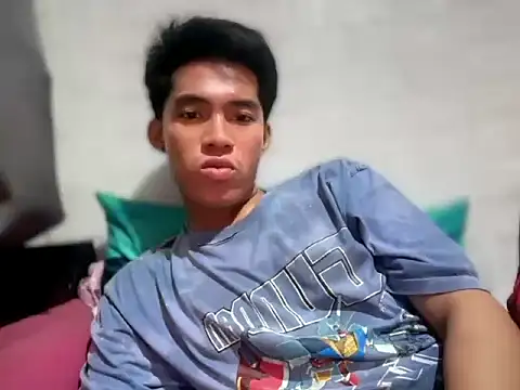 Lightjt04 online show from August 5, 2026, 7:17 pm