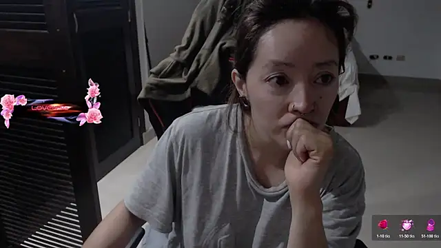 pink-2022 online show from February 28, 2026, 11:55 am