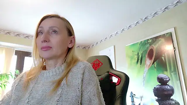 HotLana69 online show from July 8, 2026, 3:27 pm