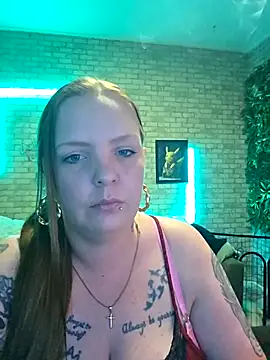 Melissa1994- online show from May 9, 2026, 11:32 pm