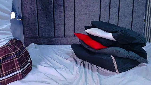 DANIK STAR online show from November 14, 2025, 3:11 pm