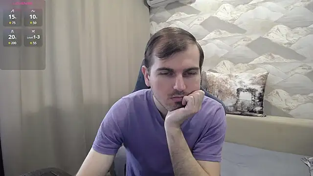 Snapshot of SerzhKorol1 chatting on April 13, 2026, 8:31 am SerzhKorol1 online show from April 13, 2026, 8:31 am