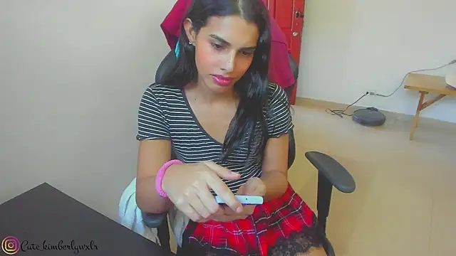 Kim Wexler online show from February 6, 2025, 9:06 pm