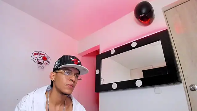 Samuel Suarez online show from June 14, 2026, 2:24 am