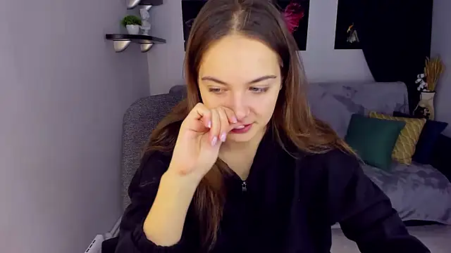 Snapshot of KristinaLoison chatting on December 7, 2024, 4:03 pm KristinaLoison online show from December 7, 2024, 4:03 pm