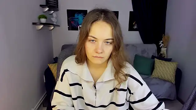 Snapshot of KristinaLoison chatting on January 24, 2025, 4:06 pm KristinaLoison online show from January 24, 2025, 4:06 pm